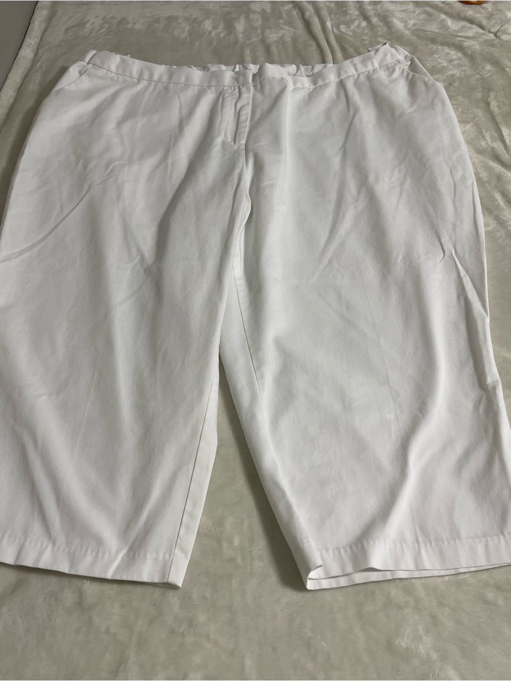 Lands End Plus 26W Cropped Capri Pants Mid Rise White Cotton Pockets Coastal EUC